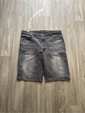 Levi’s 569 Black Denim Shorts 42 Loose Fit Baggy
